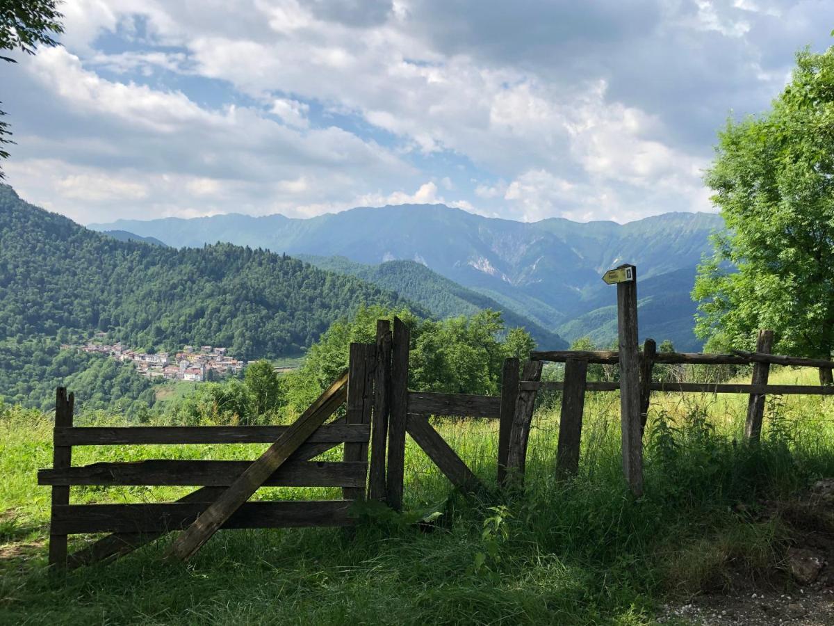 B&B Mad Mountain Robidisce エクステリア 写真